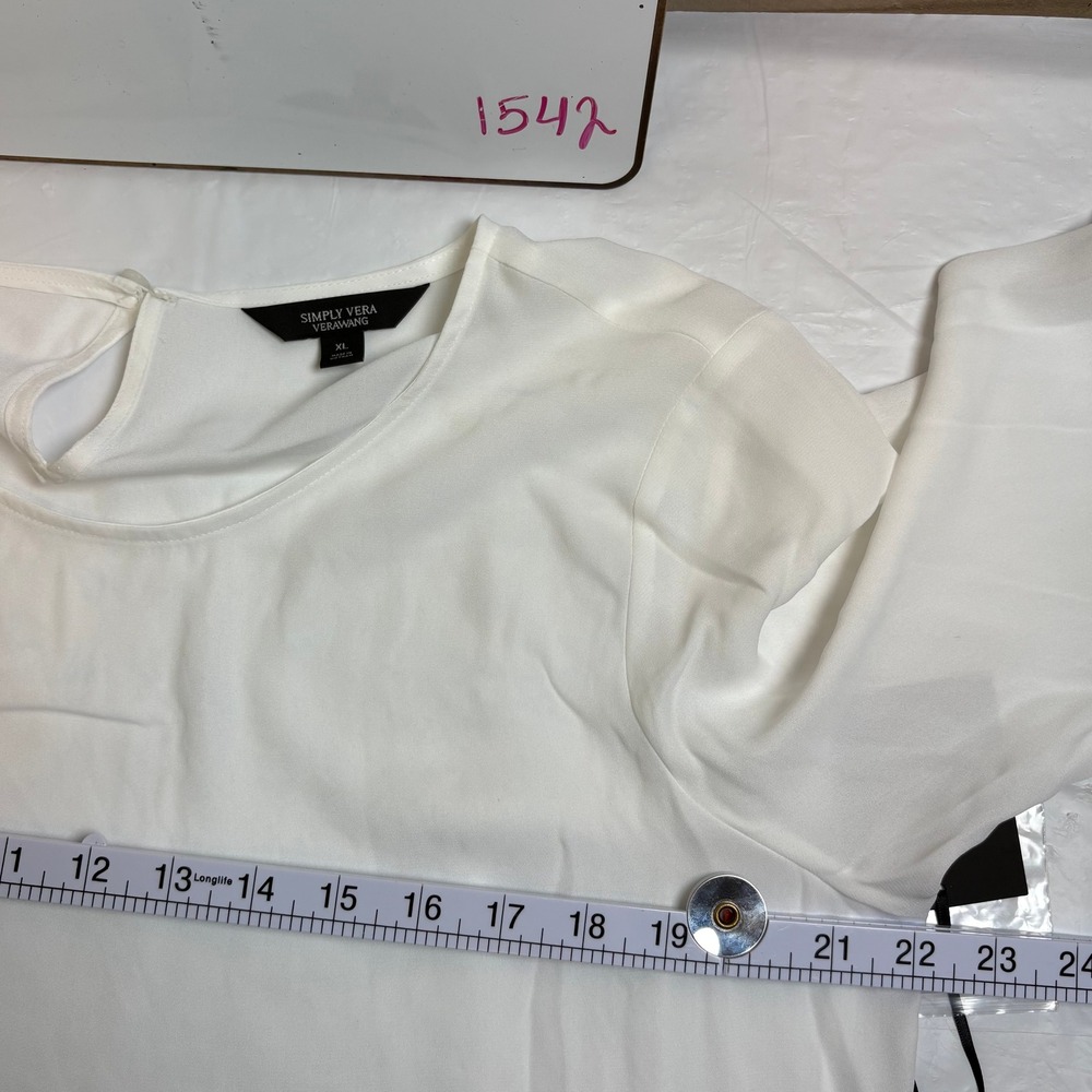 Simply Vera Vera Wang White Pleated Hem Bell Sleeve Tunic Blouse XL NEW NWT - Picture 11 of 13
